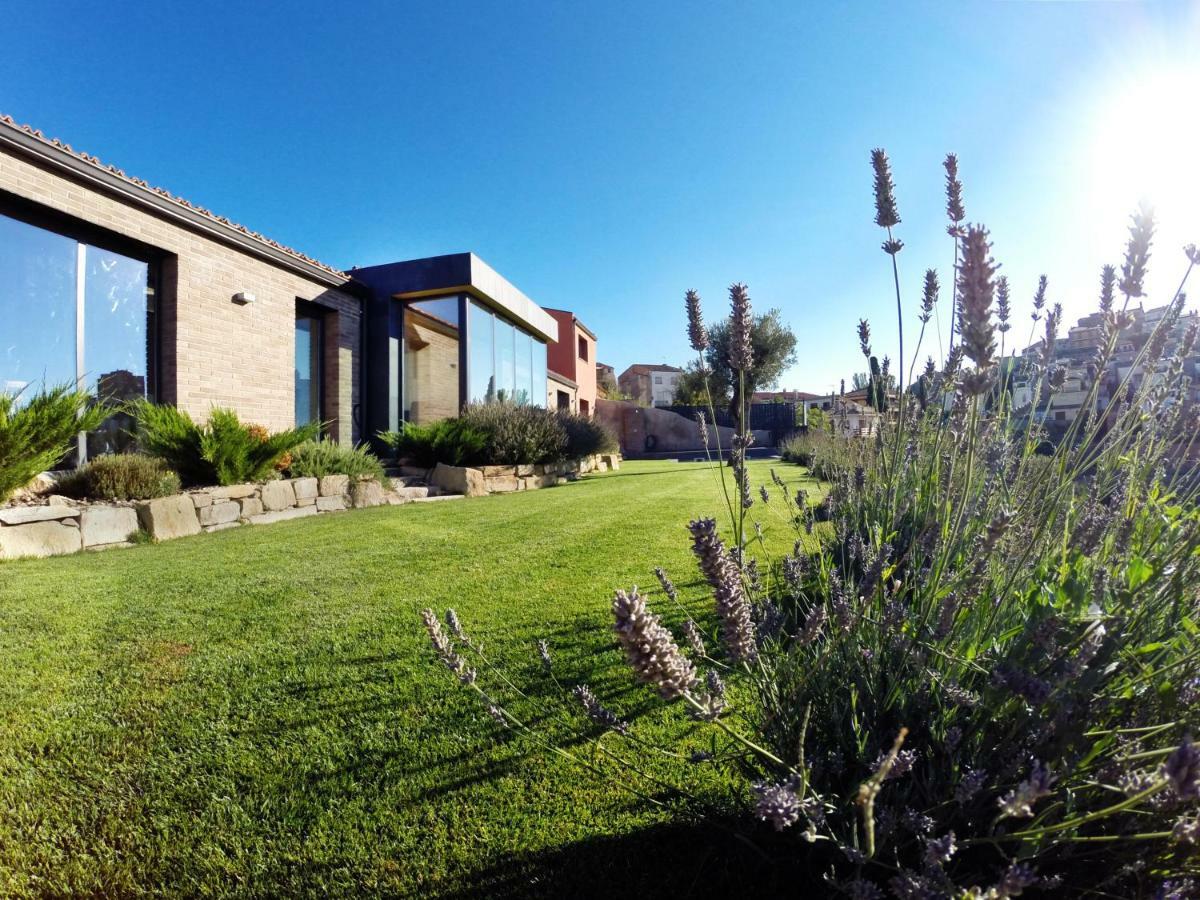 La Granja Del Besa Guest House Cubells Екстериор снимка